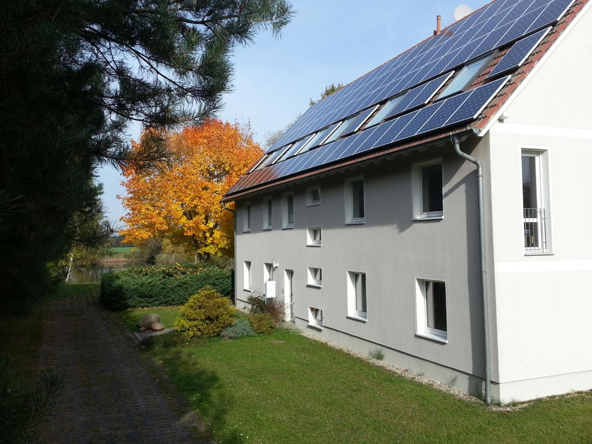 Ferienwohnungen Im Kunst.Haus Am See Doberlug-Kirchhain Eksteriør billede